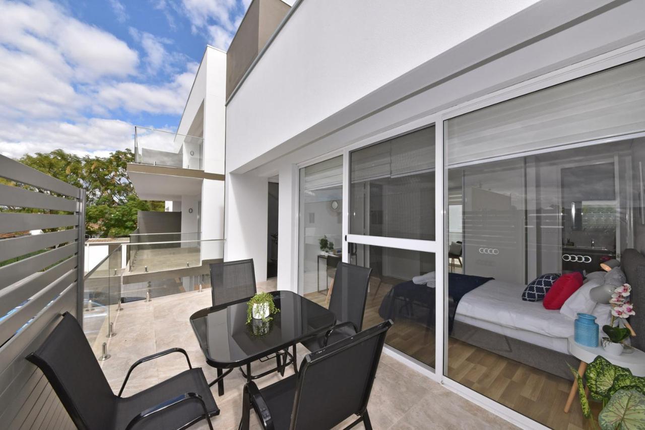 2X2 Modern Apartment Near Airport And City Perth Extérieur photo