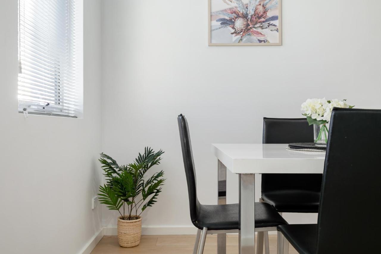 2X2 Modern Apartment Near Airport And City Perth Extérieur photo
