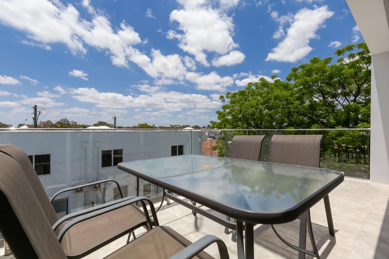 2X2 Modern Apartment Near Airport And City Perth Extérieur photo