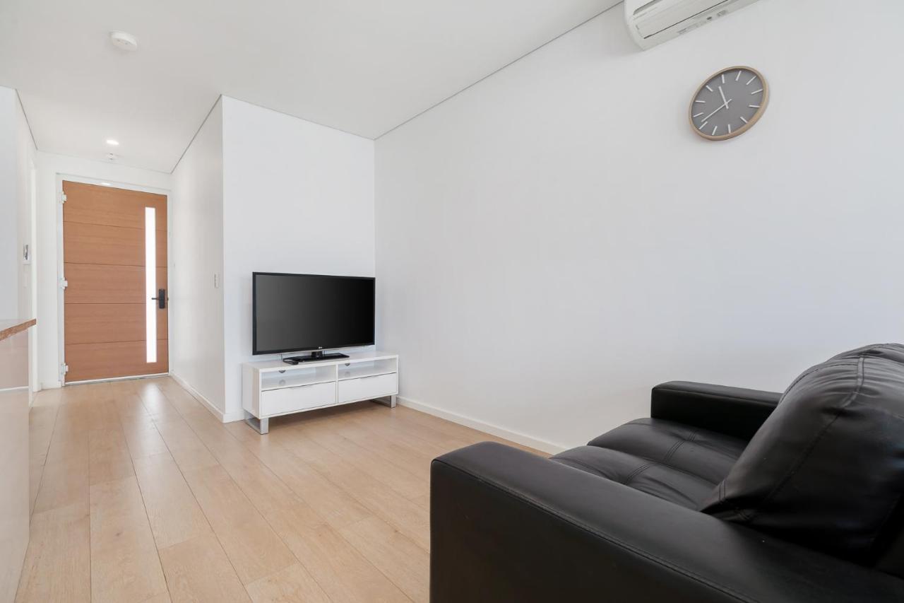 2X2 Modern Apartment Near Airport And City Perth Extérieur photo